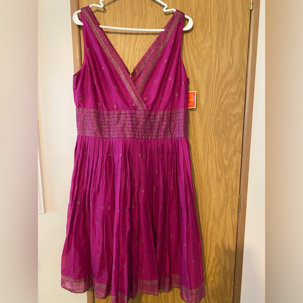 Isaac Mizrahi Dress, NWT, Size 14, Sleeveless 2 Layered Dress with Gold Details